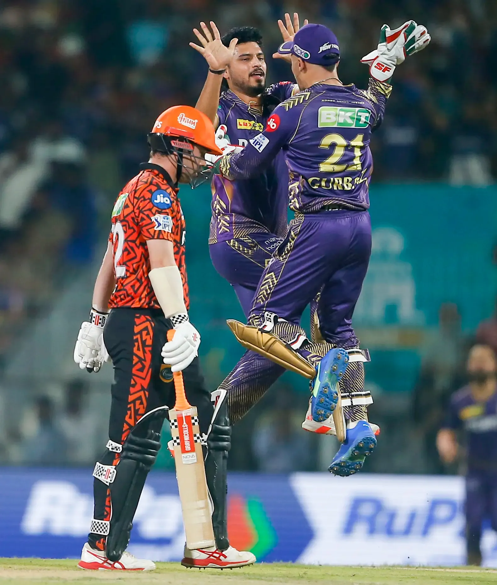 IPL 2025: Aakash Chopra Critiques Fascinating Schedule for Franchises