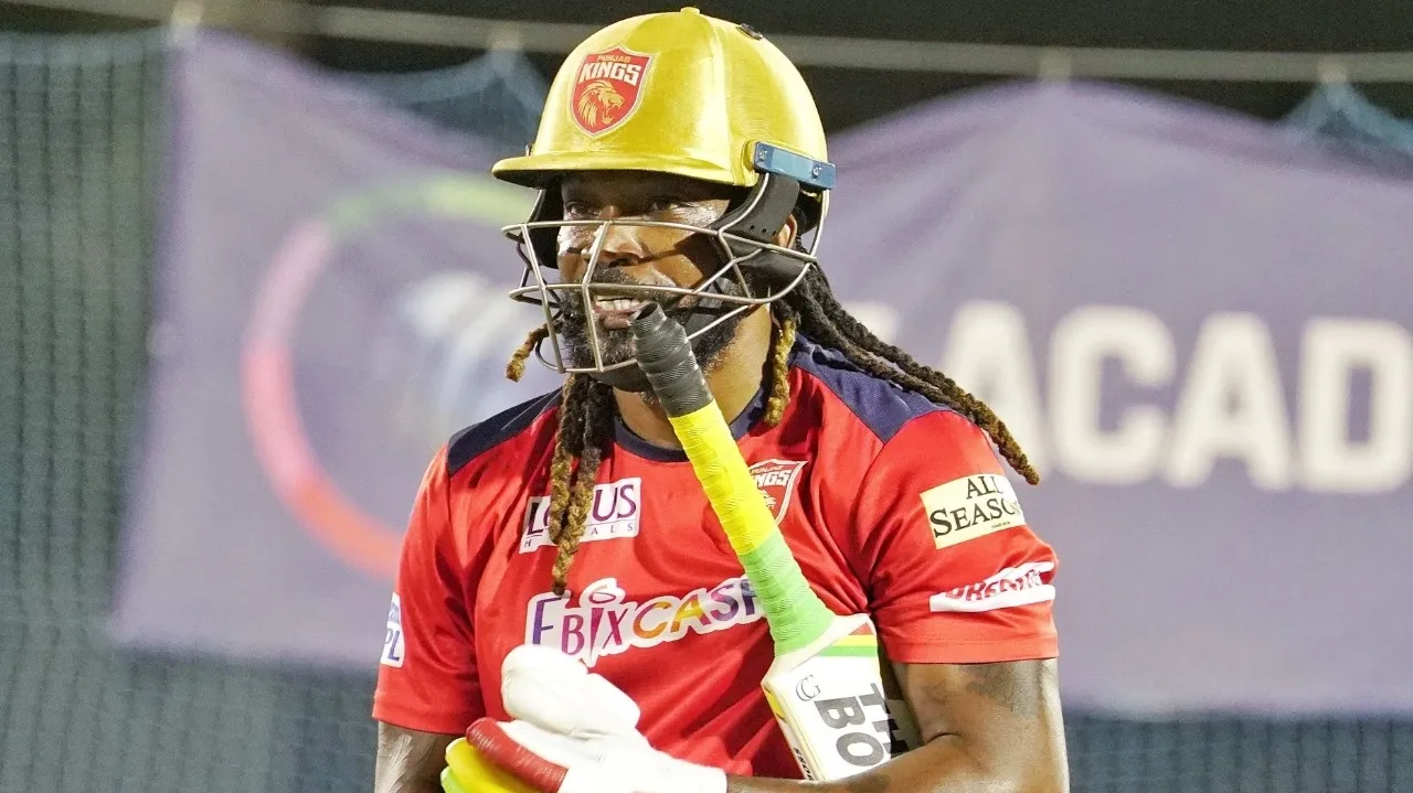 What Advice Did Gayle Give RCB and PBKS for the Summit Clash?