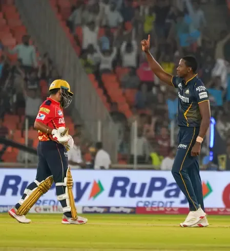 IPL 2025: Gujarat Titans Bowler Kagiso Rabada Returns Home for Personal Matters
