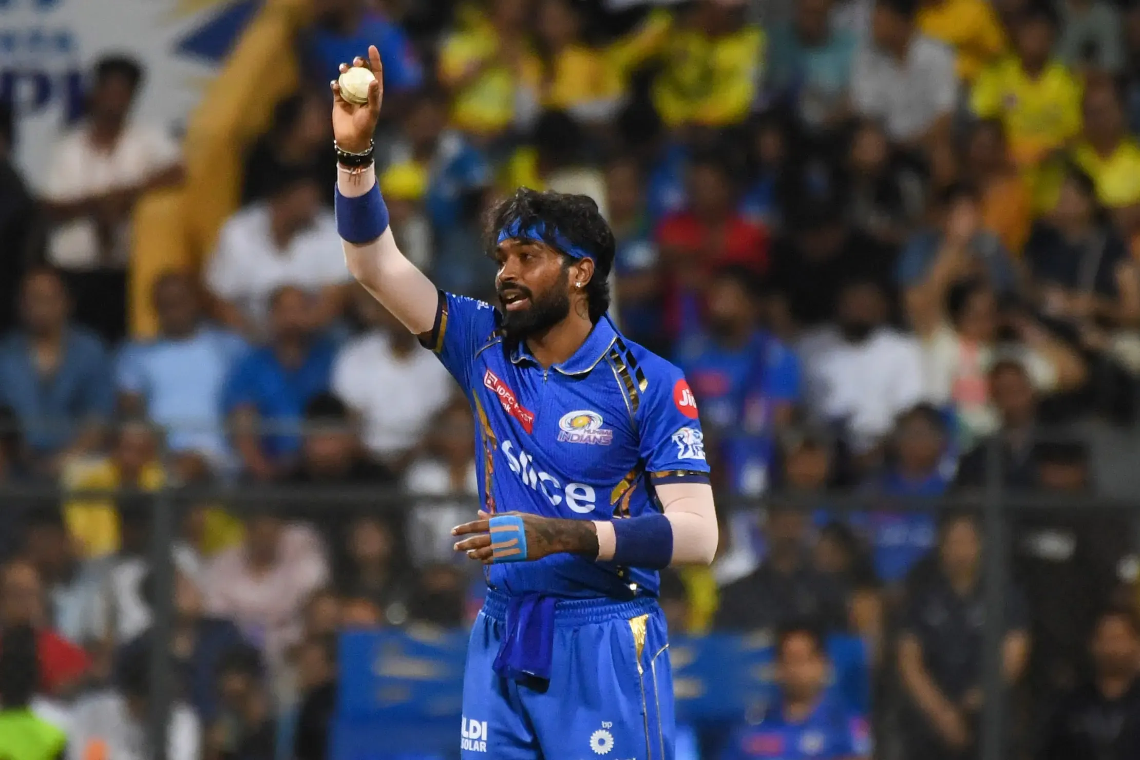 IPL 2025: Harbhajan Praises Hardik's Self-Belief as a Distinctive Trait