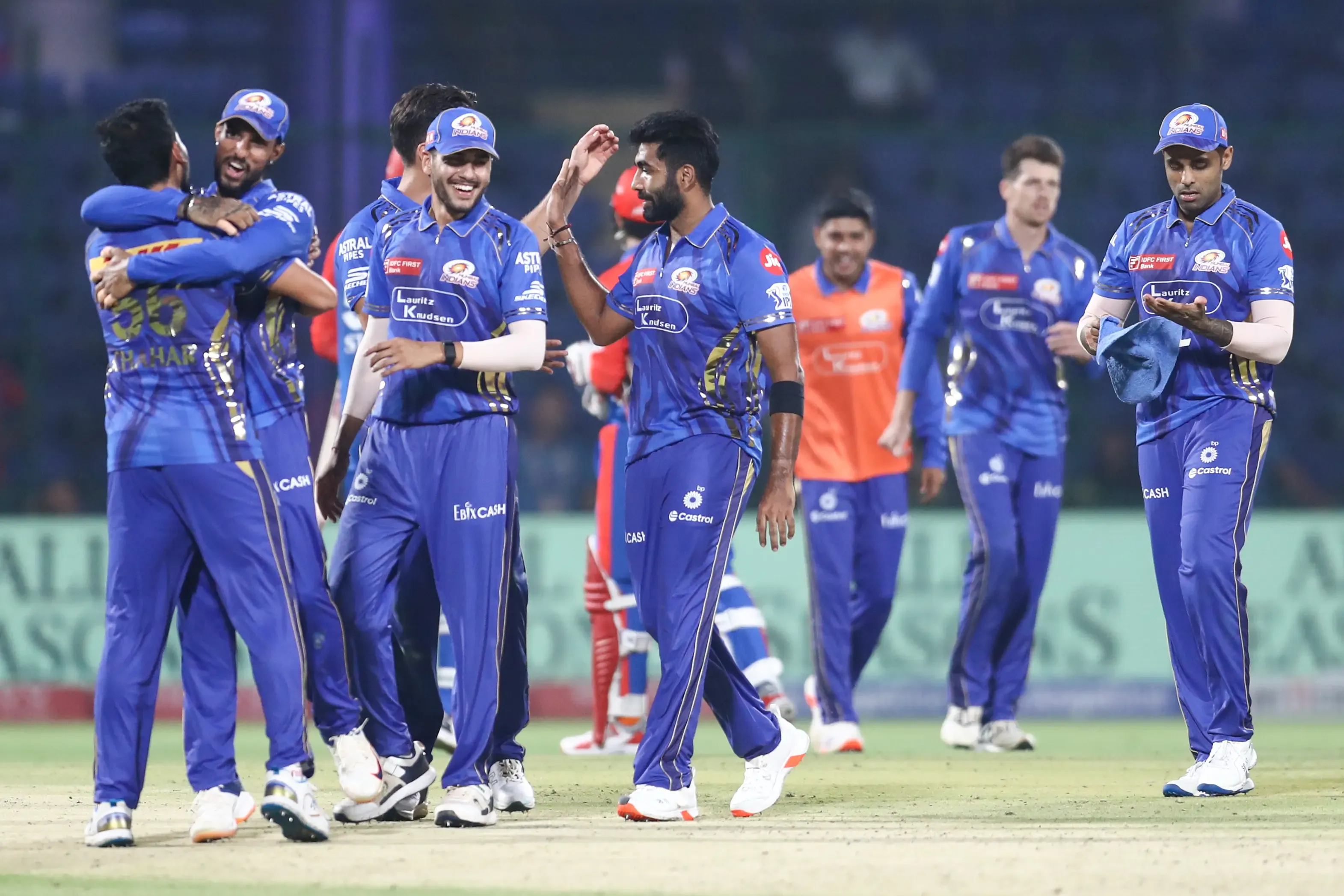 IPL 2025: How the Ball Change Rule Led MI to a Thrilling Victory