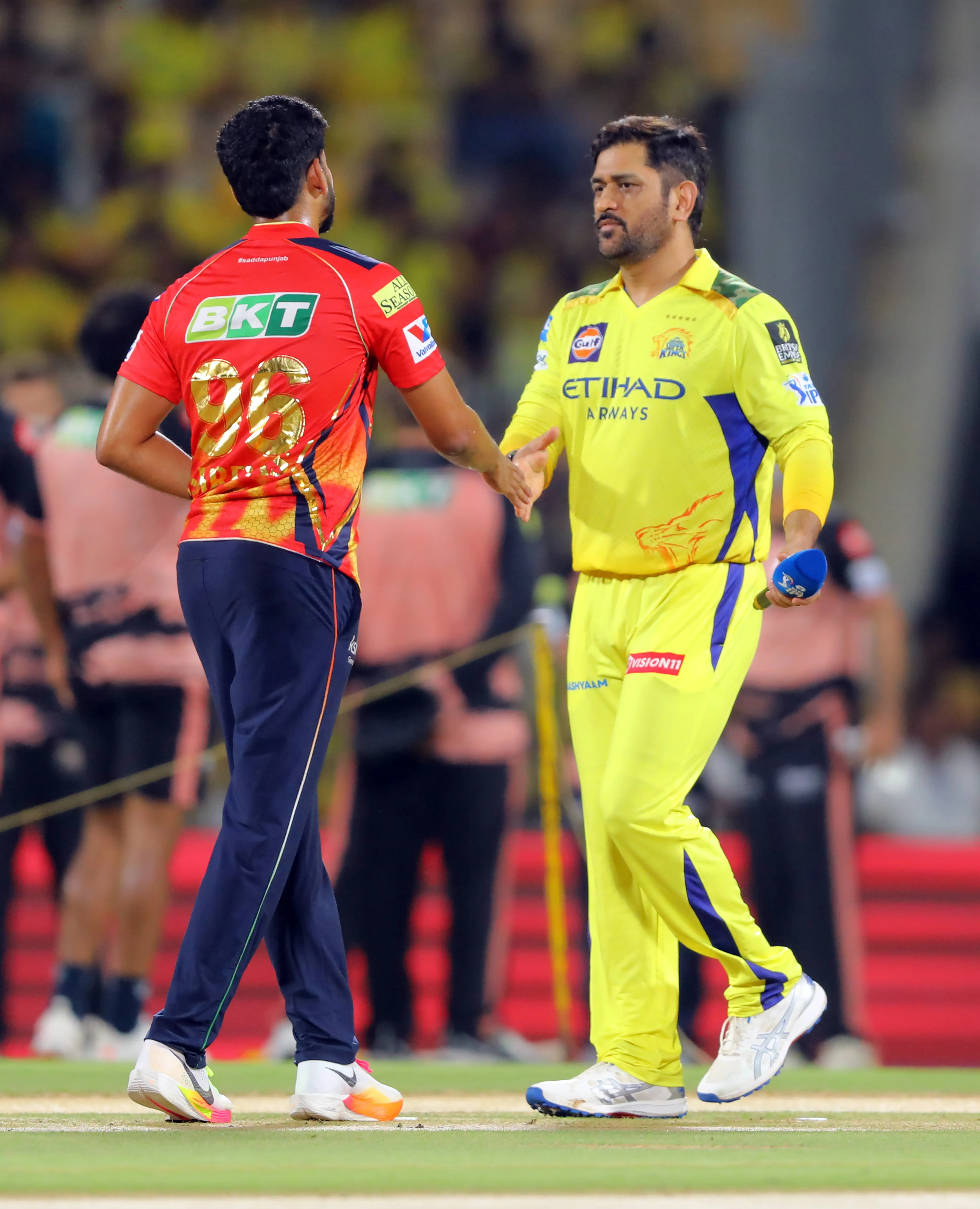 Why Did Maxwell Miss Out with a Fractured Finger as Punjab Chose to Bowl Against Chennai?