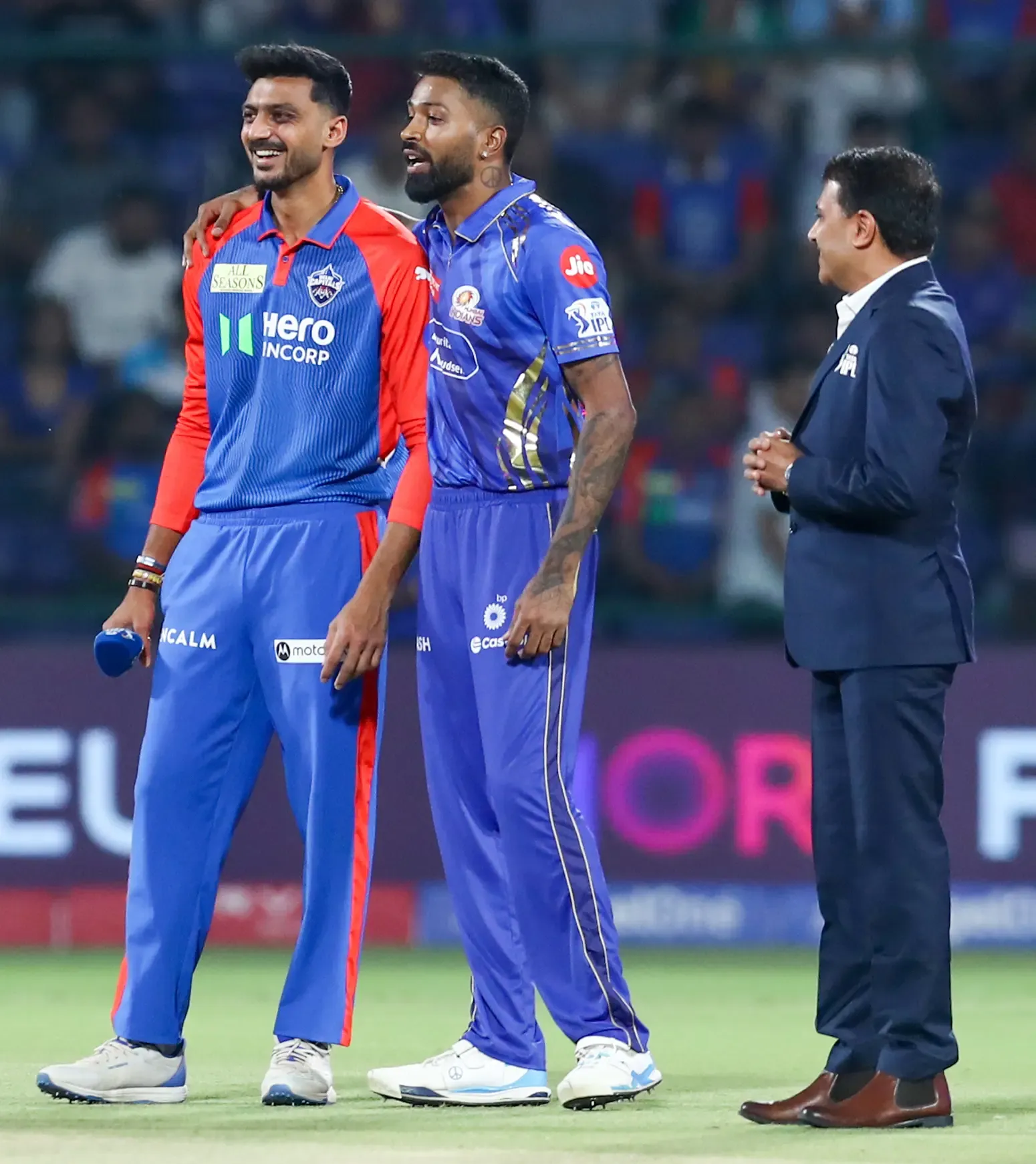 IPL 2025: Delhi Capitals Win Toss, Opt to Bowl Against Mumbai Indians Without Faf du Plessis
