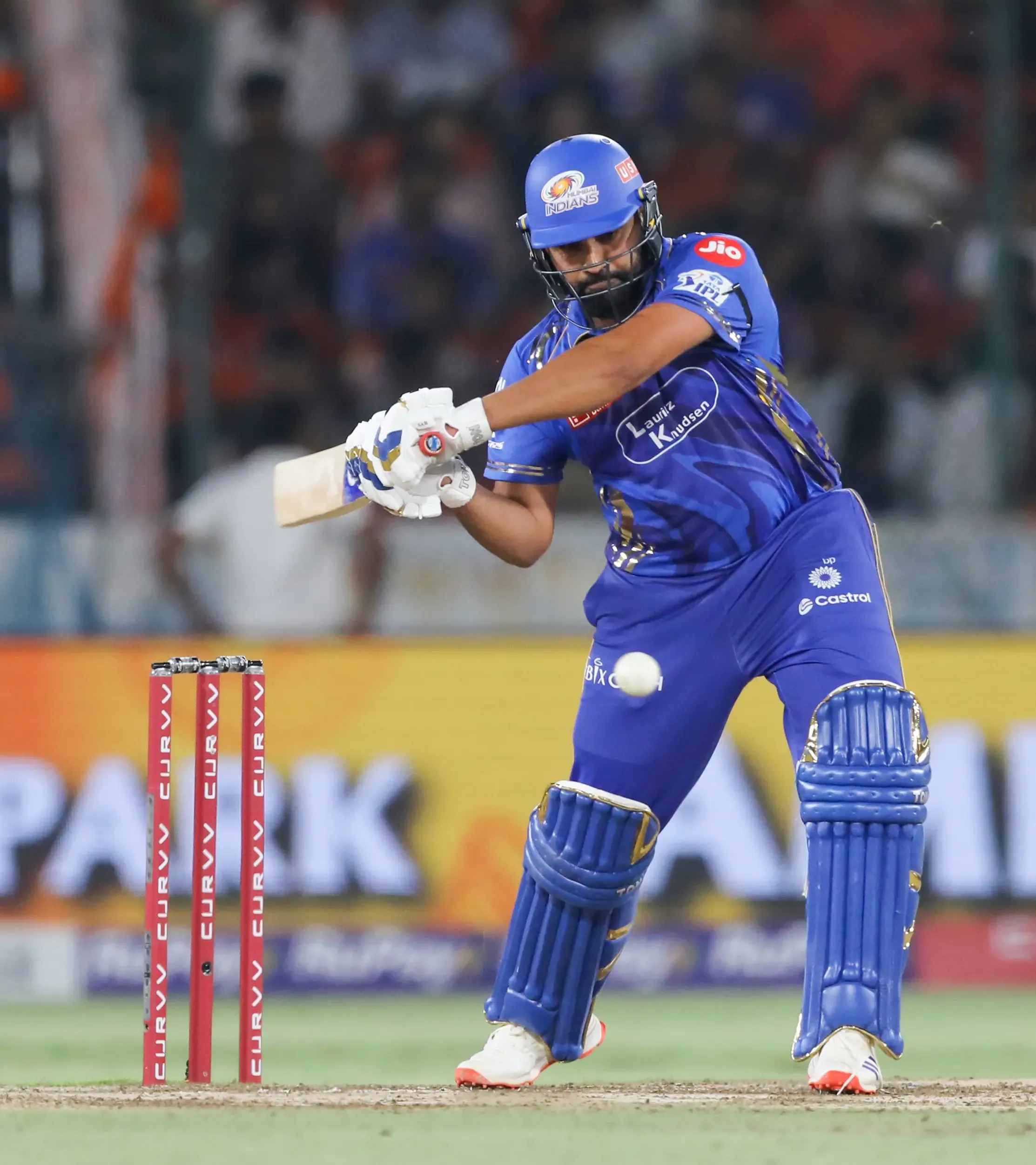 IPL 2025: Rohit's Elegant 70 Leads Mumbai to Convincing 7-Wicket Victory Against Hyderabad