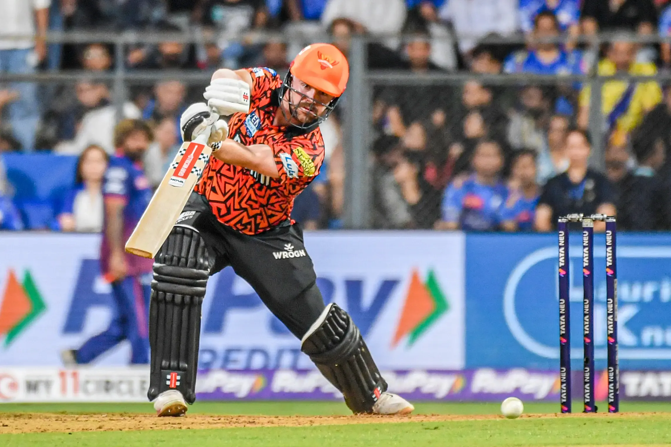 IPL 2025: Vettori Calls for SRH Batters to Adapt Better to Conditions
