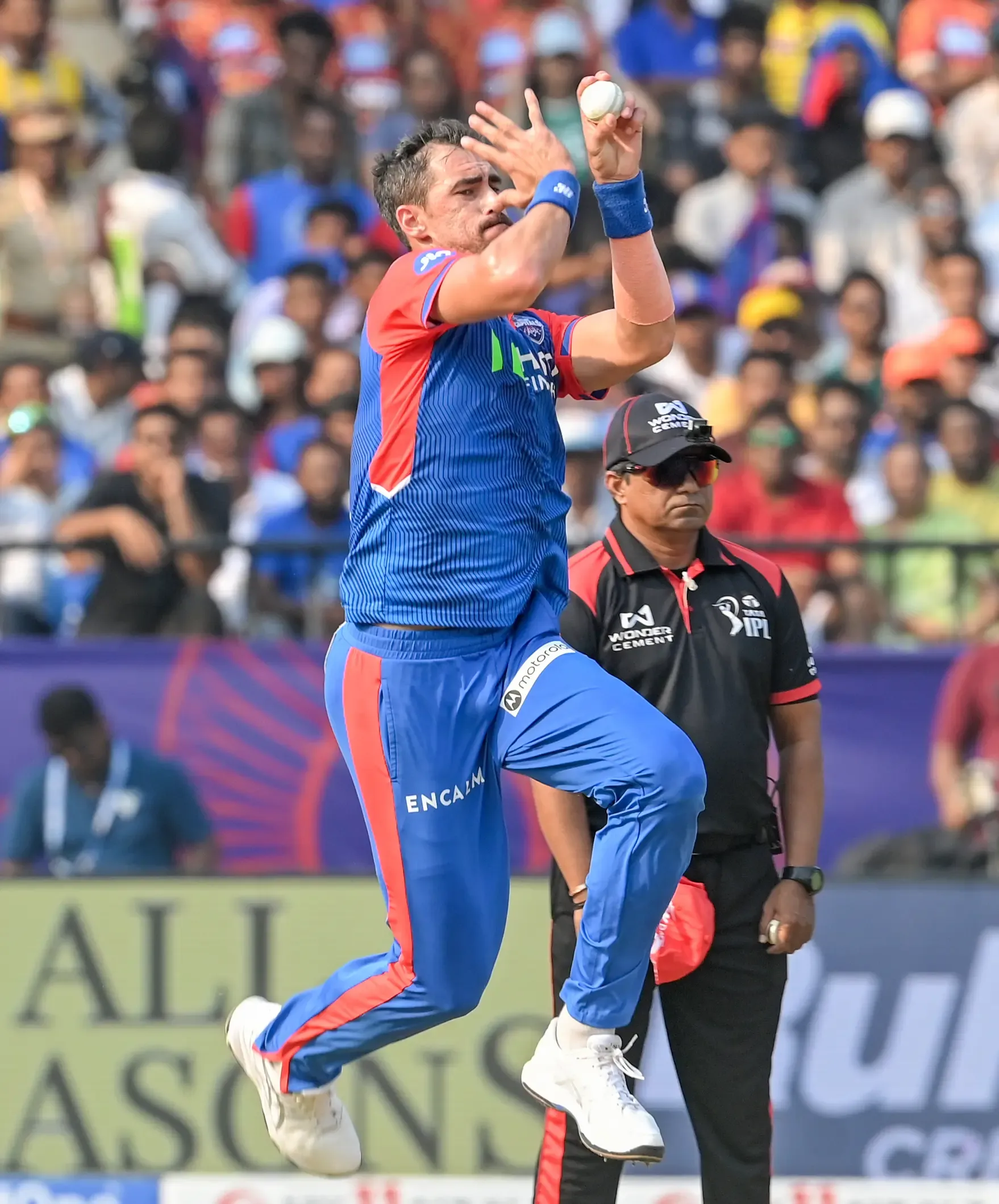 IPL 2025: Starc Acknowledges Powerplay Wickets' Importance After 5-35
