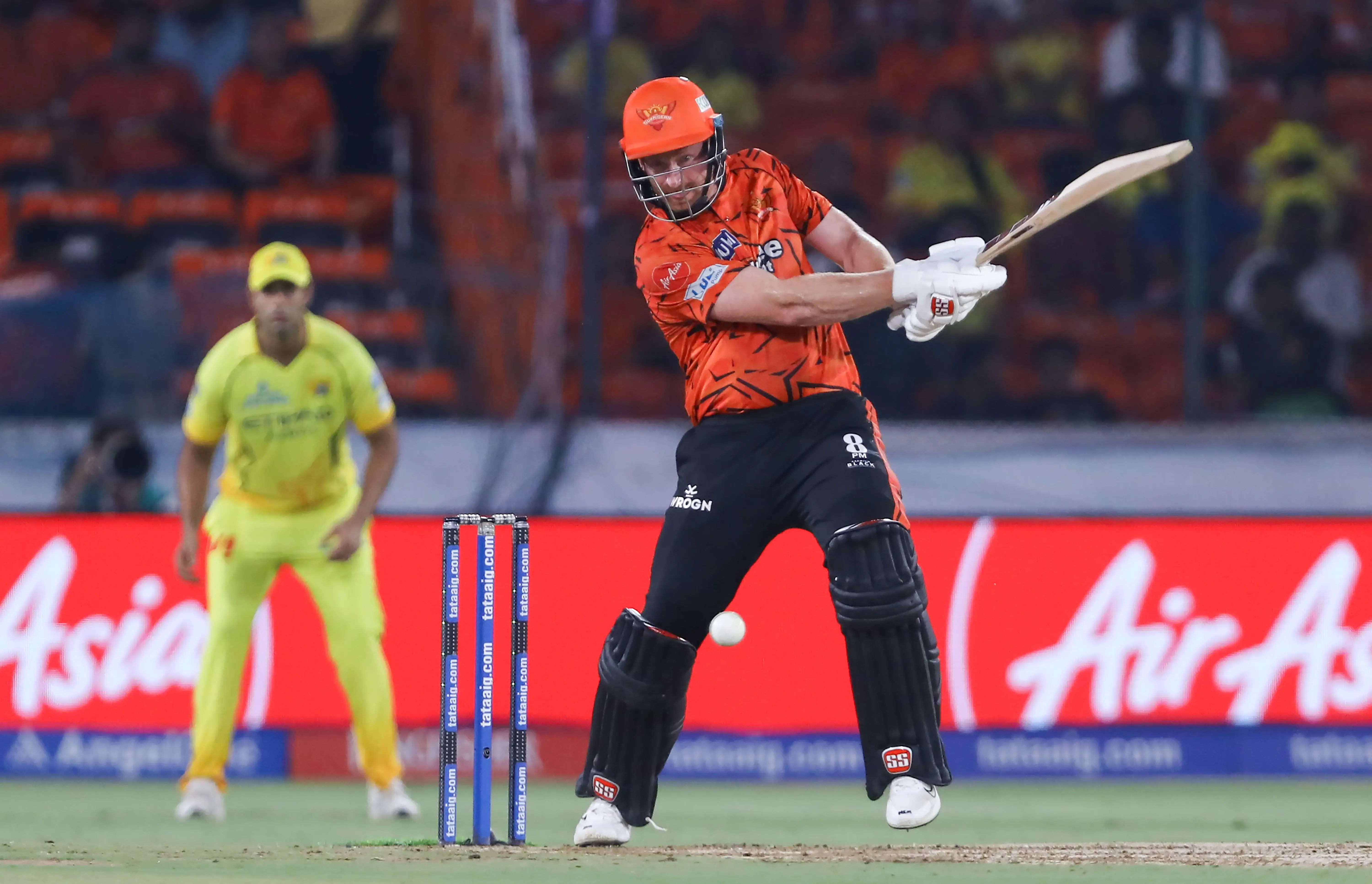 आईपीएल 2026: अभिषेक शर्मा और हेनरिक क्लासेन की शानदार बल्लेबाजी, CSK के खिलाफ SRH ने बनाए 194 रन