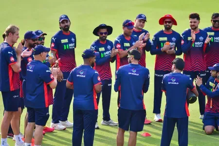 IPL 2026 Match 35: DC Bat First vs PBKS at Arun Jaitley Stadium