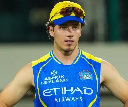 आईपीएल 2026: सीएसके को एक और बड़ा झटका, धोनी के बाद ब्रेविस भी चोटिल