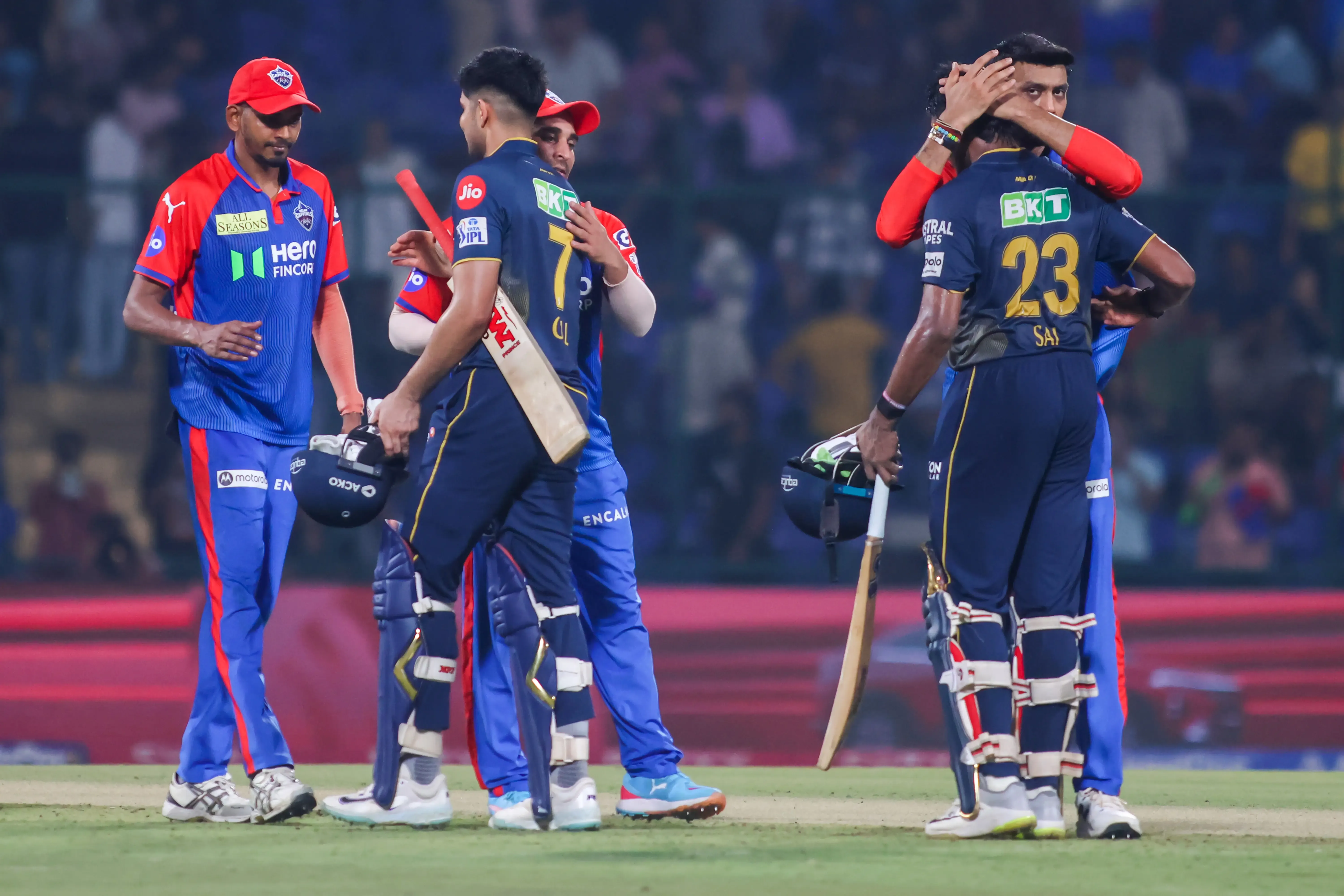 आईपीएल 2026: दिल्ली कैपिटल्स का सामना गुजरात टाइटंस से, जानें हेड टू हेड आंकड़े