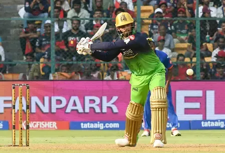 IPL 2026: Delhi Capitals Limit RCB to 175/8 Despite Salt's Fiery 63