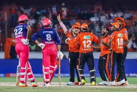 आईपीएल 2026 एलिमिनेटर: SRH बनाम RR — 23 मैचों में 14-9 का रिकॉर्ड, मुल्लांपुर में 27 मई को फैसला