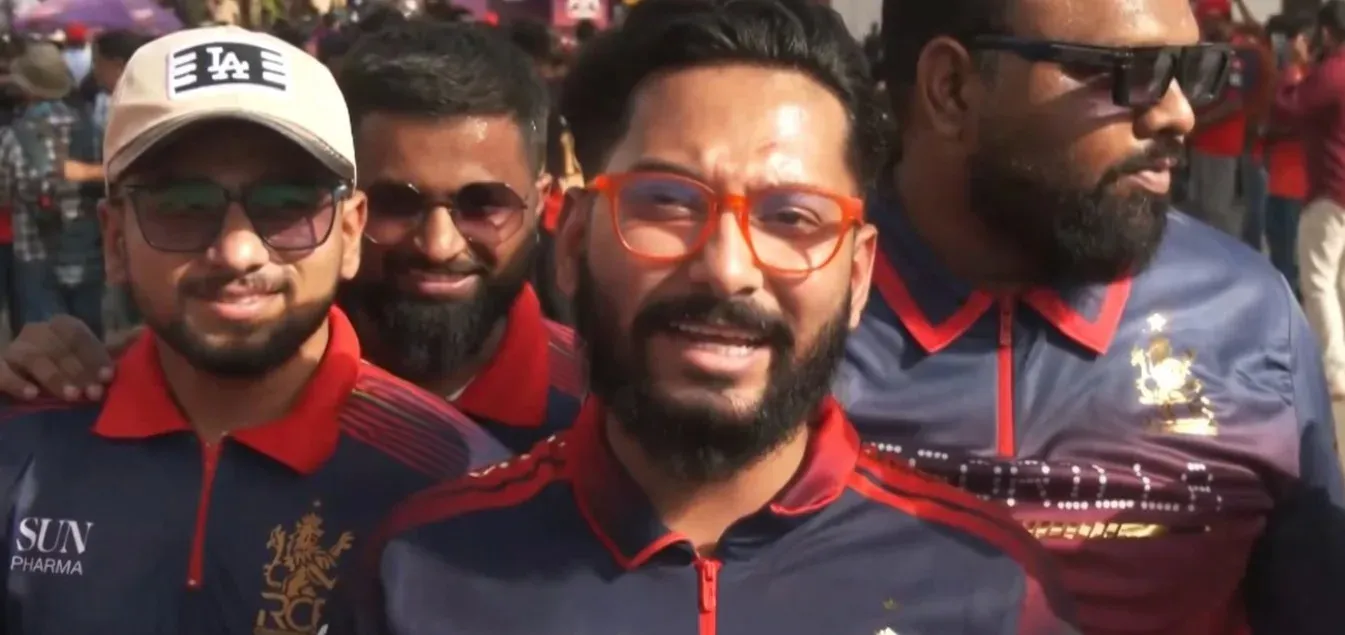 आईपीएल 2026 फाइनल: अहमदाबाद में आरसीबी फैंस का जोश, विराट-पाटीदार पर टिकी निगाहें