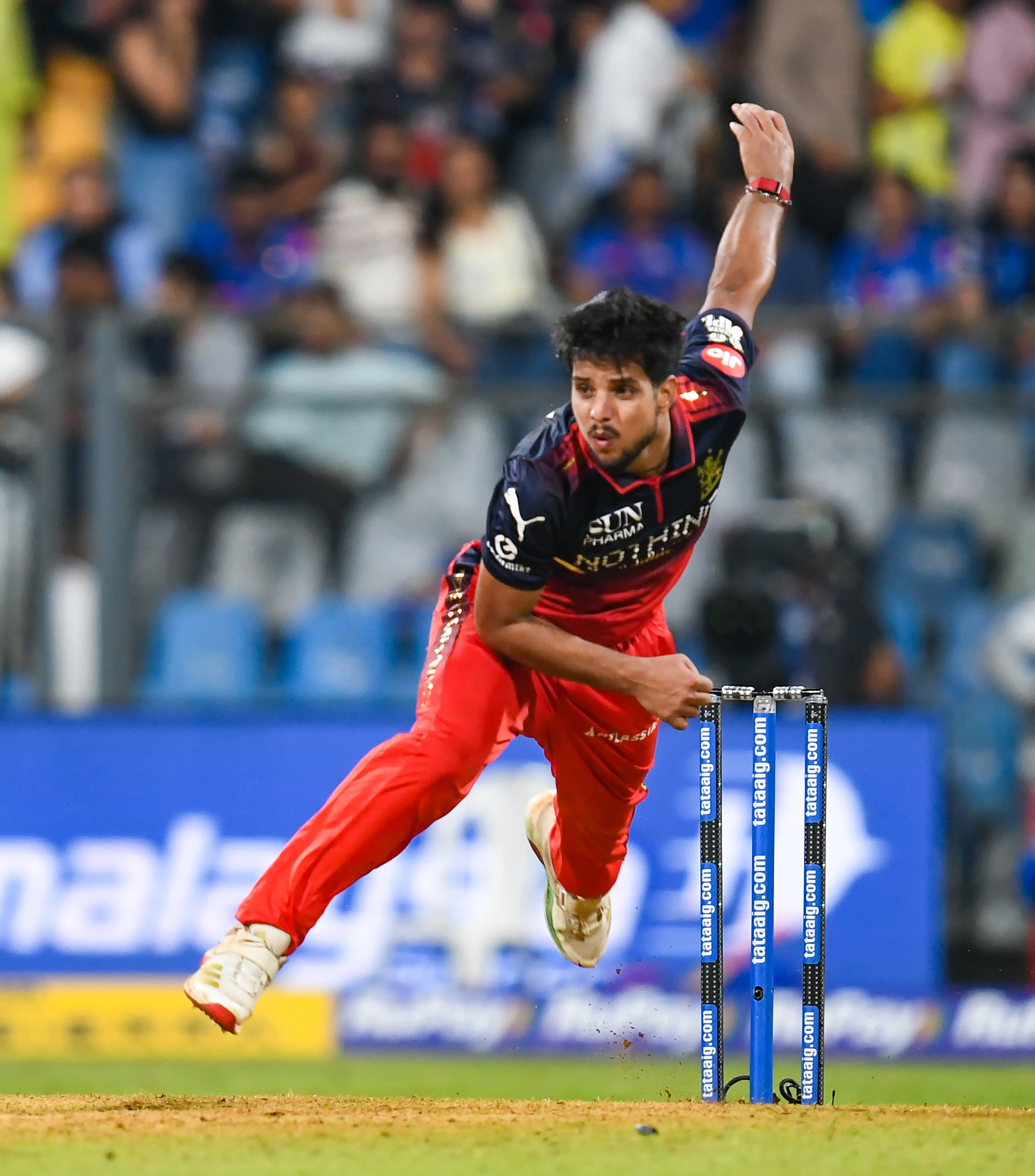 IPL 2026: Rasikh Salam Eager to Contribute as RCB Hosts LSG