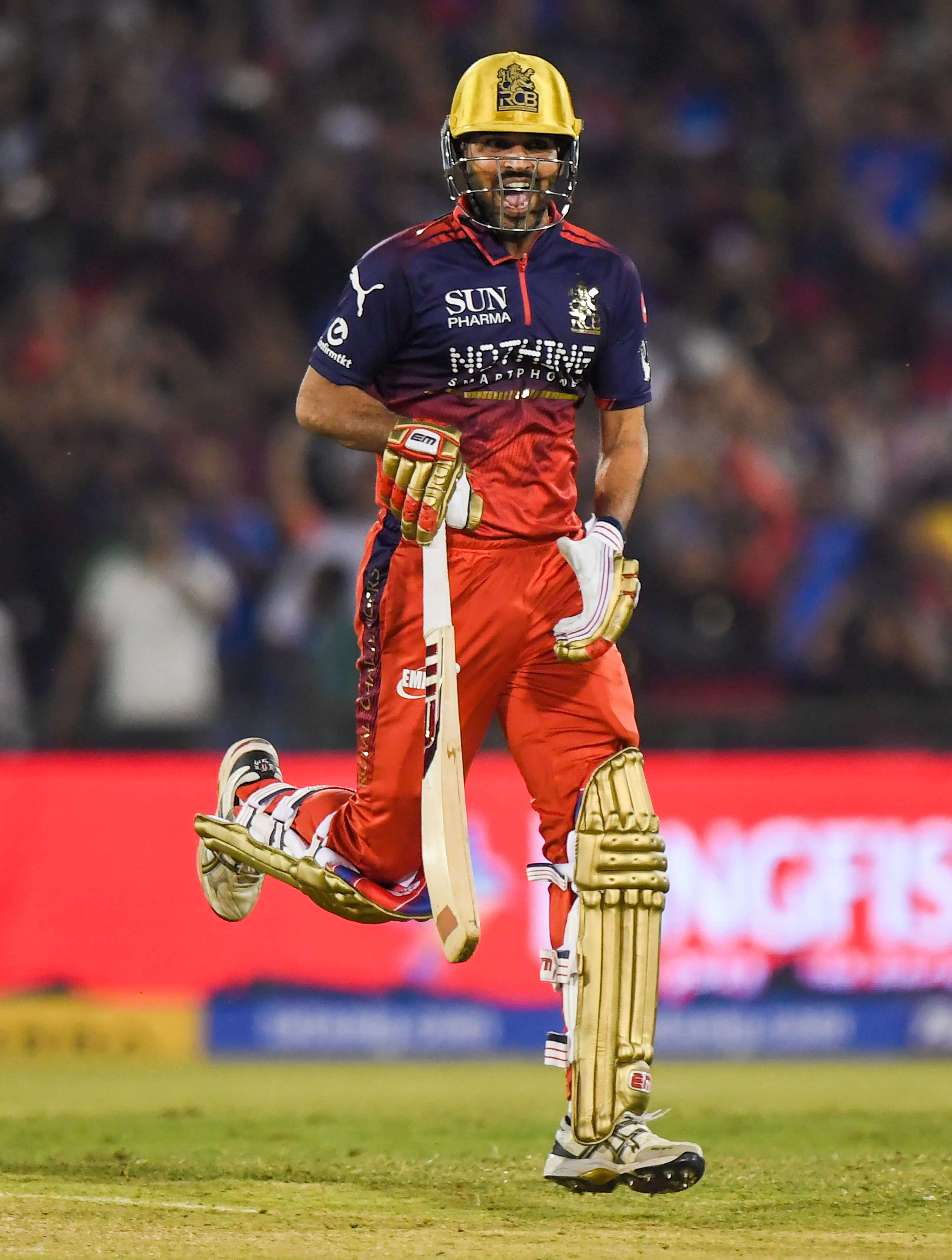 Krunal's 73, Bhuvneshwar's last-ball six knock out MI in Raipur thriller