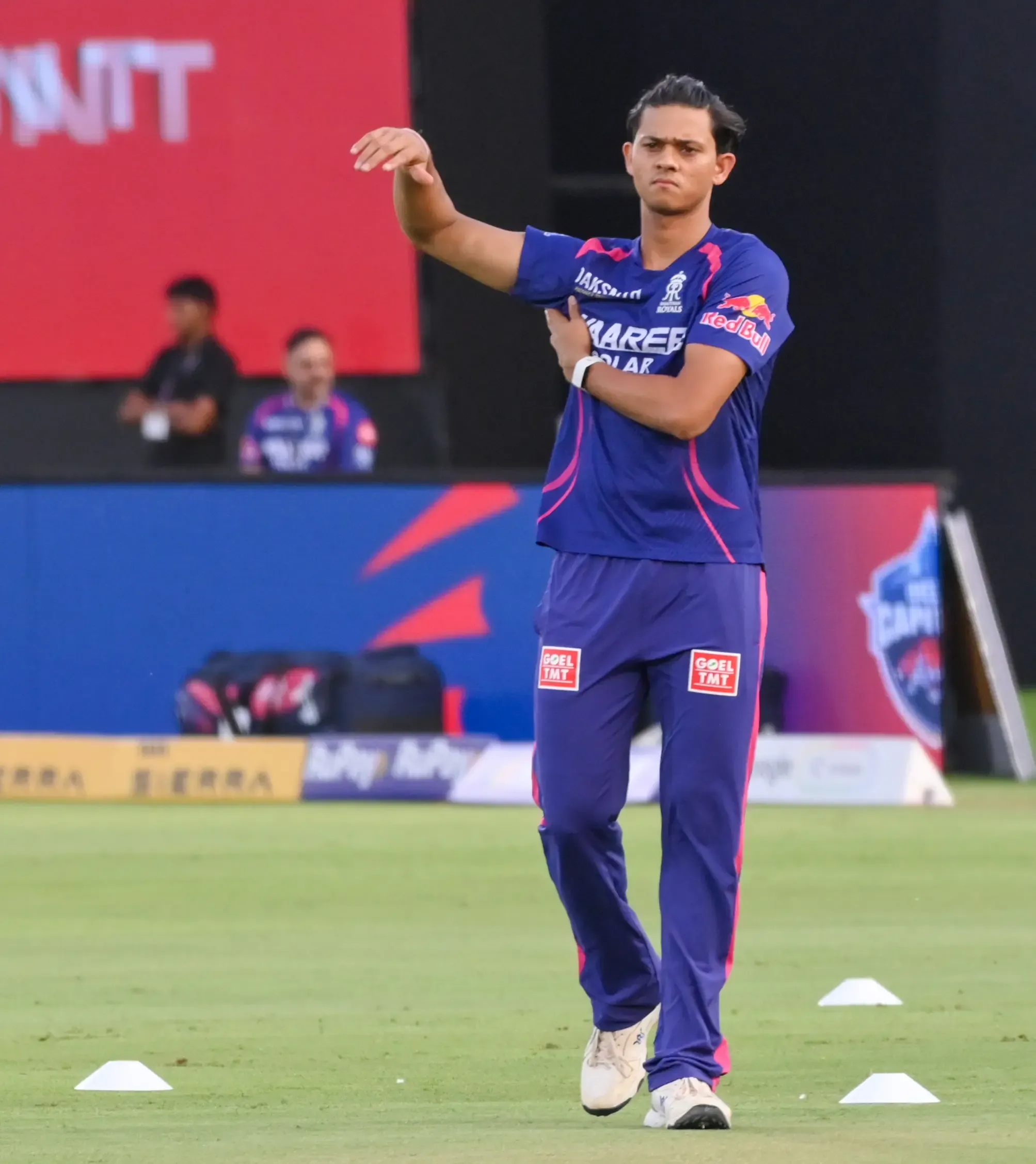 Rajasthan Royals bat first against Delhi Capitals as Starc, Nissanka included in Match 43
