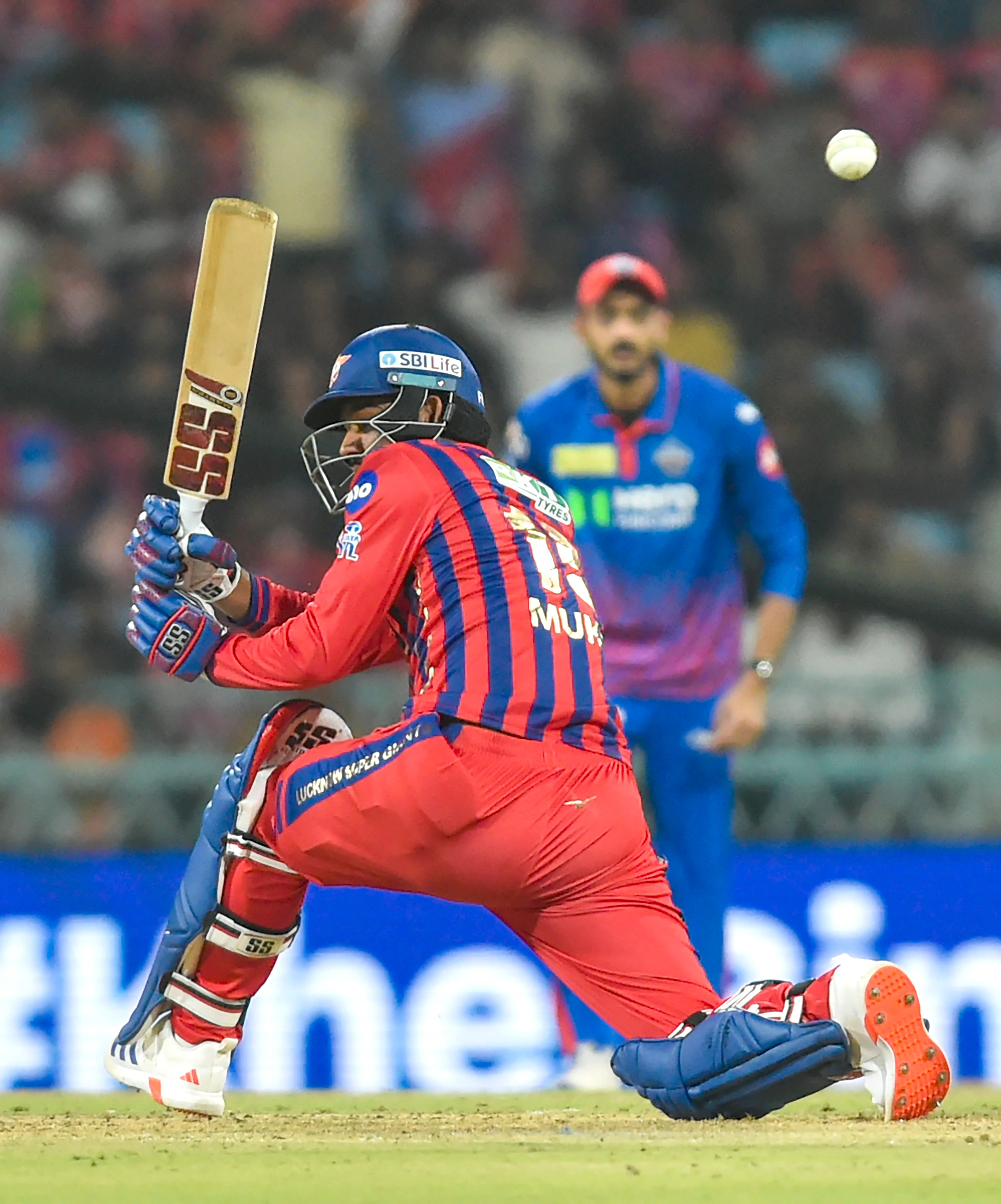 IPL 2026: Justin Langer Lauds Mukul Choudhary's Athletic Prowess, Compares to Virat Kohli