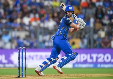 MI wear black armbands for support staff's daughter at Wankhede