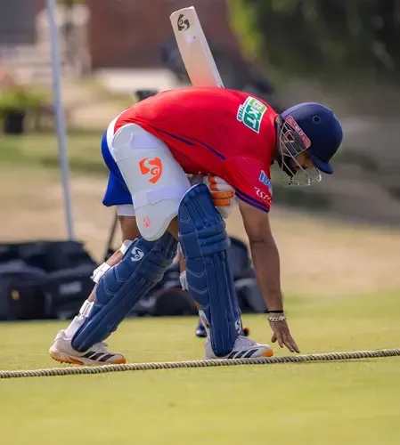 IPL 2026: Du Plessis Highlights Pressure on Skipper Pant
