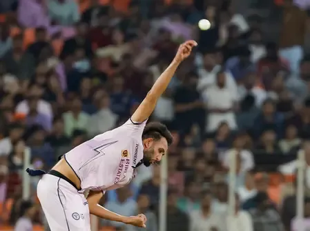 Rabada, Holder's combined 6 wickets dismantle SRH as GT crush by 82 runs in IPL