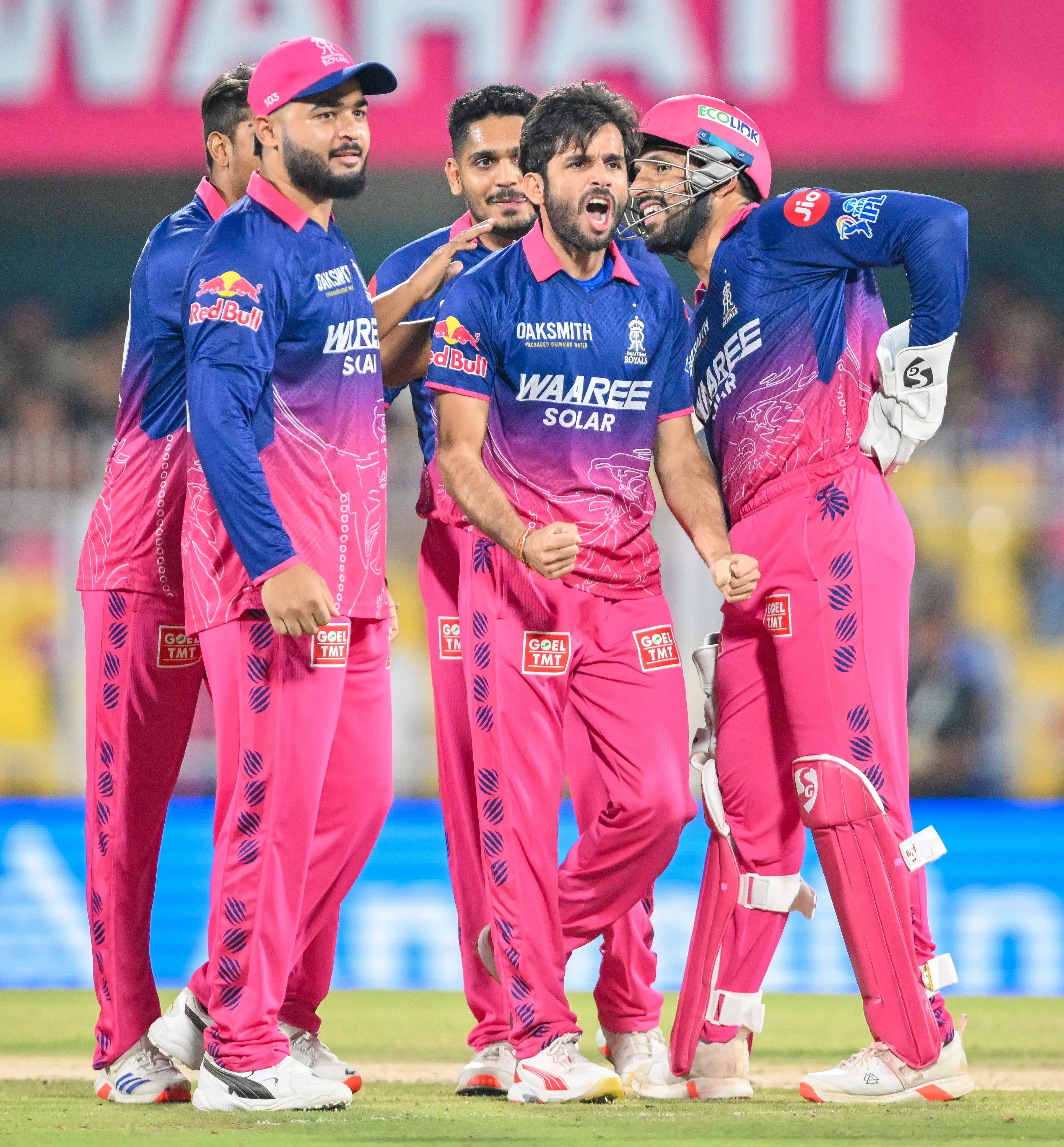 आईपीएल 2026: राजस्थान रॉयल्स का शानदार प्रदर्शन, अंकतालिका में शीर्ष स्थान पर, ऑरेंज और पर्पल कैप पर कब्जा