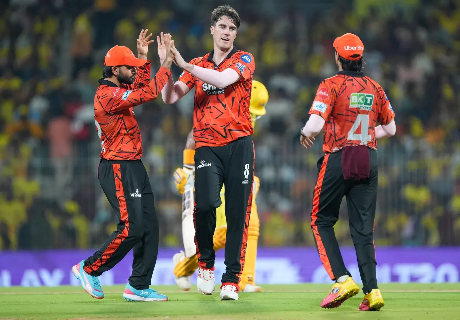 IPL 2026: SRH और GT ने प्लेऑफ में जगह पक्की की, CSK की उम्मीदें आखिरी मैच पर टिकीं