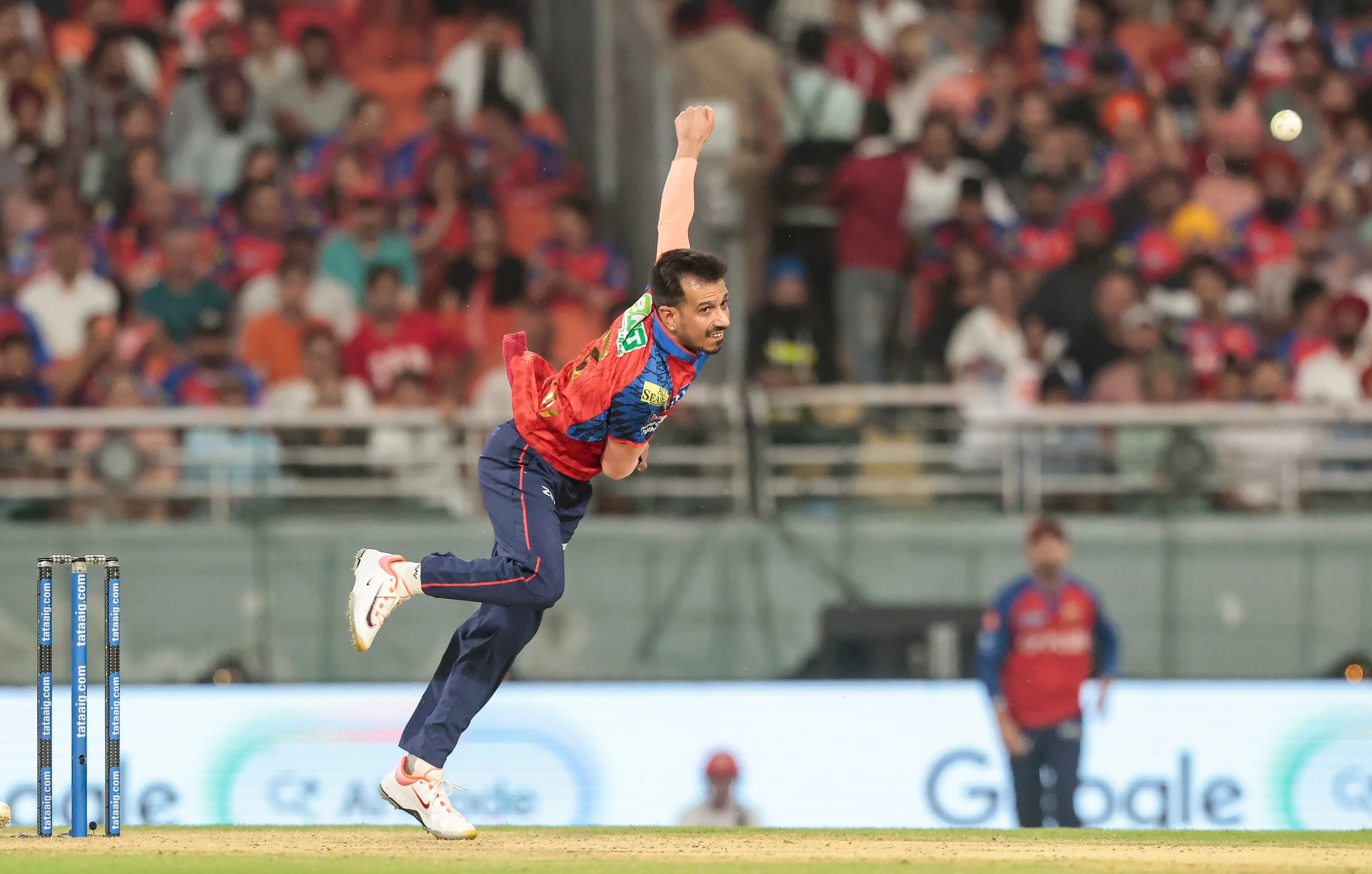 आईपीएल: डेल स्टेन ने आरसीबी के सर्वश्रेष्ठ 5 गेंदबाजों की सूची में चहल को शीर्ष पर रखा