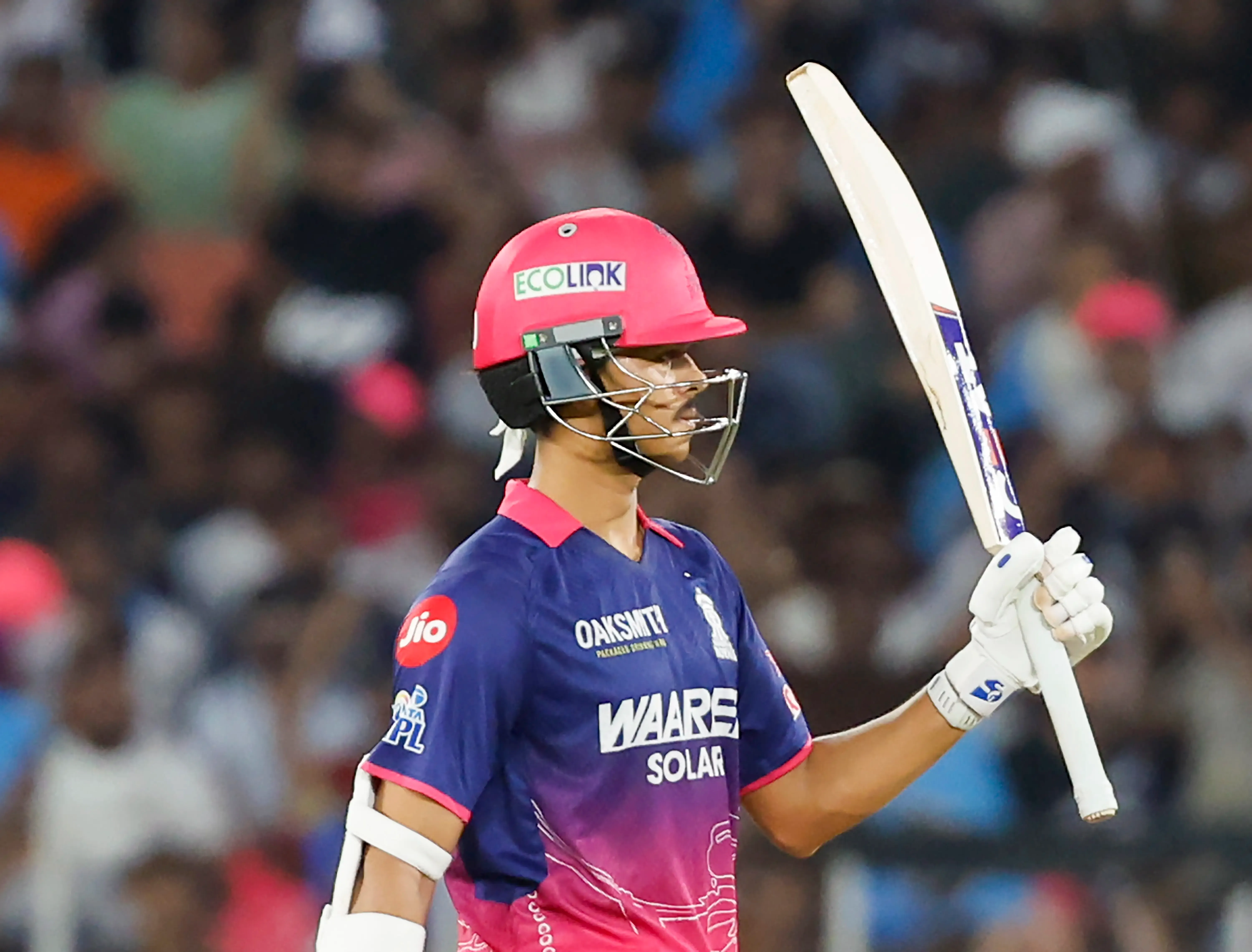 यशस्वी जायसवाल: आईपीएल के सितारे, फिर भी टी20 टीम में नजरअंदाज क्यों?