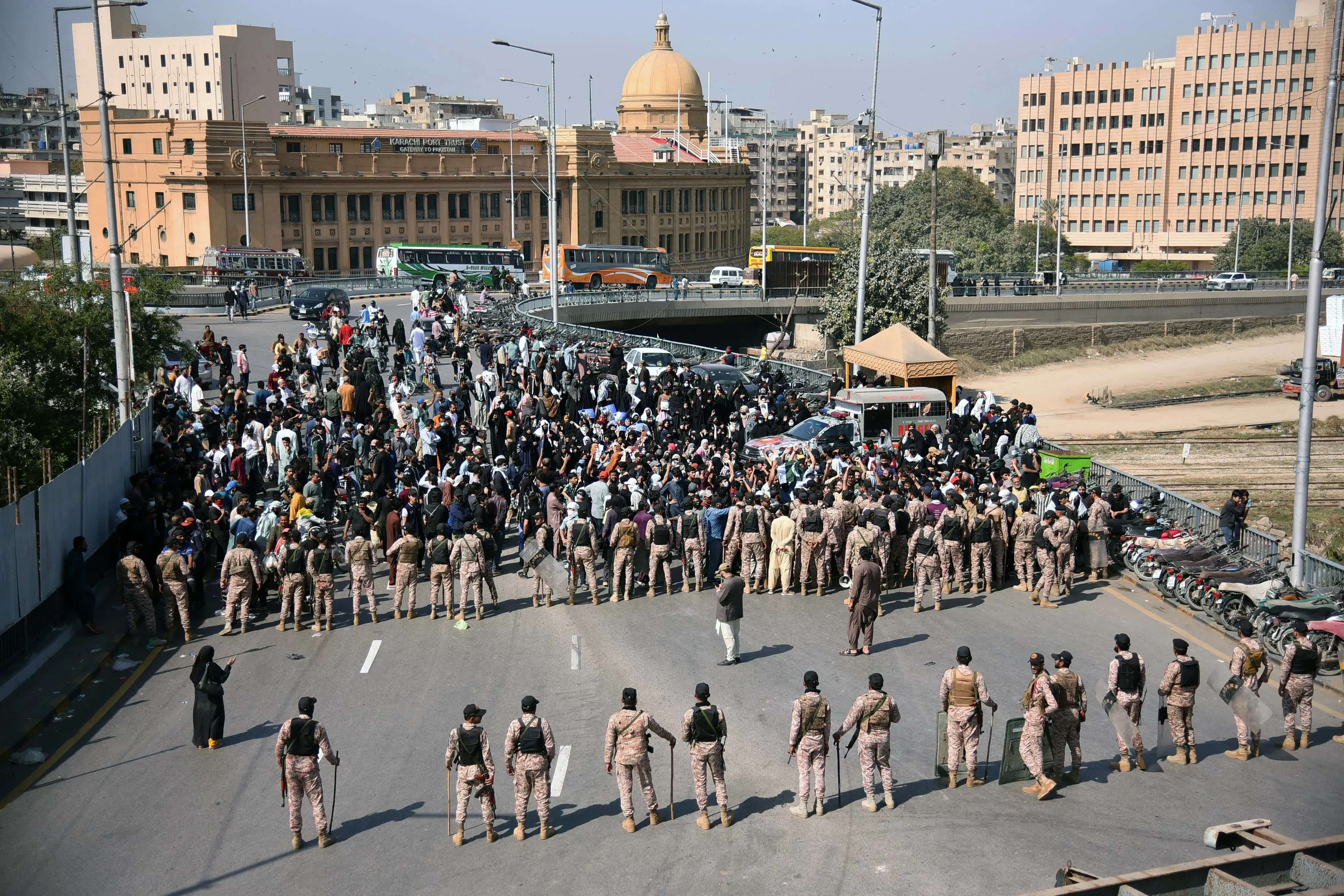 The Iran Conflict: Challenges to Pakistan's Role as a Middle Eastern Security Pillar