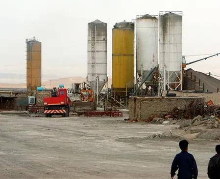 Iran denies agreeing to transfer enriched uranium abroad amid US talks