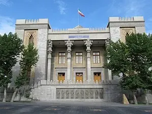 Iran says Syria's future should be decided by its people