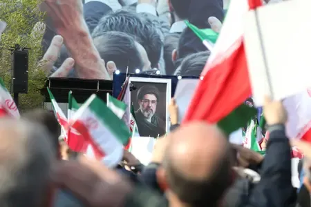 Supreme Leader Mojtaba Khamenei: Iranian Navy Poised for New Victories