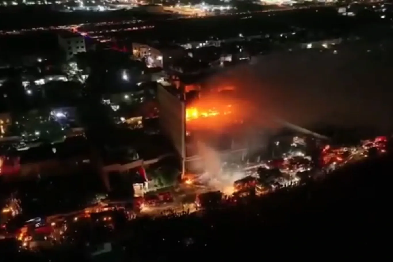 What Caused the Tragic Fire in a Kut Hypermarket?