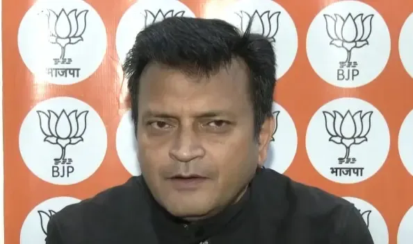 क्या भारत से महात्मा गांधी का नाम मिट सकता है? : भाजपा प्रवक्ता अजय आलोक