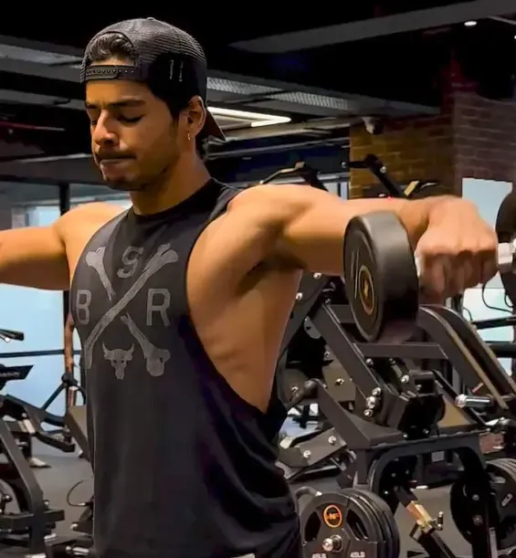 Ishaan Khatter Shows Off His Muscles in Latest Workout: A Reflection of Ambition