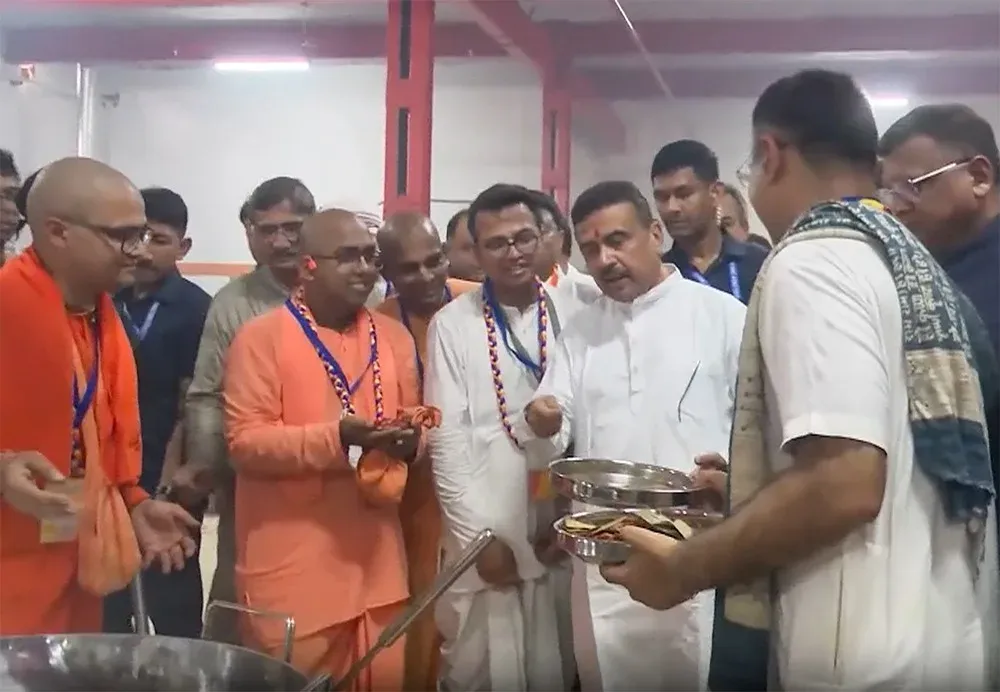 ISKCON mid-day meal launched in 500 Kolkata schools; eggs twice a week assured