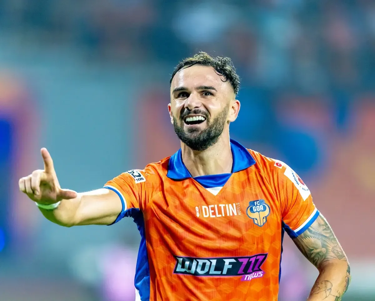 ISL 2024-25: FC Goa Aims for Second Place Against East Bengal