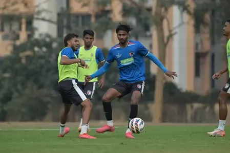 Can Bengaluru and Mumbai City Gain an Early Advantage Over Their Rivals?