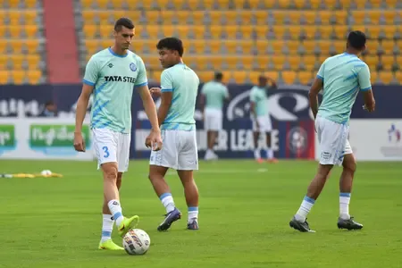 ISL 2025-26: Jamshedpur FC Aims for Top Position Against SC Delhi