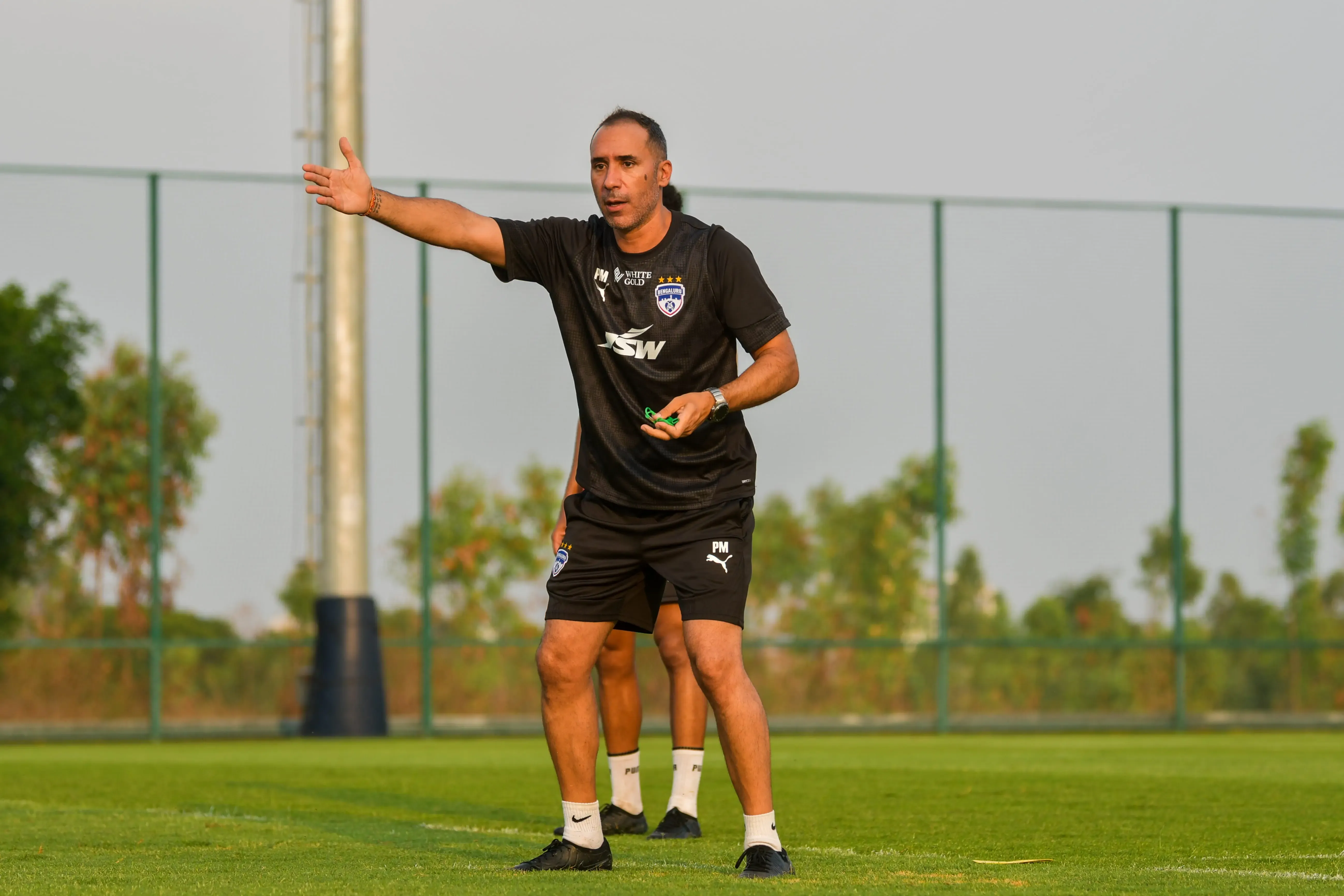 Bengaluru FC eye first win under Muñoz against struggling Odisha FC at PJN