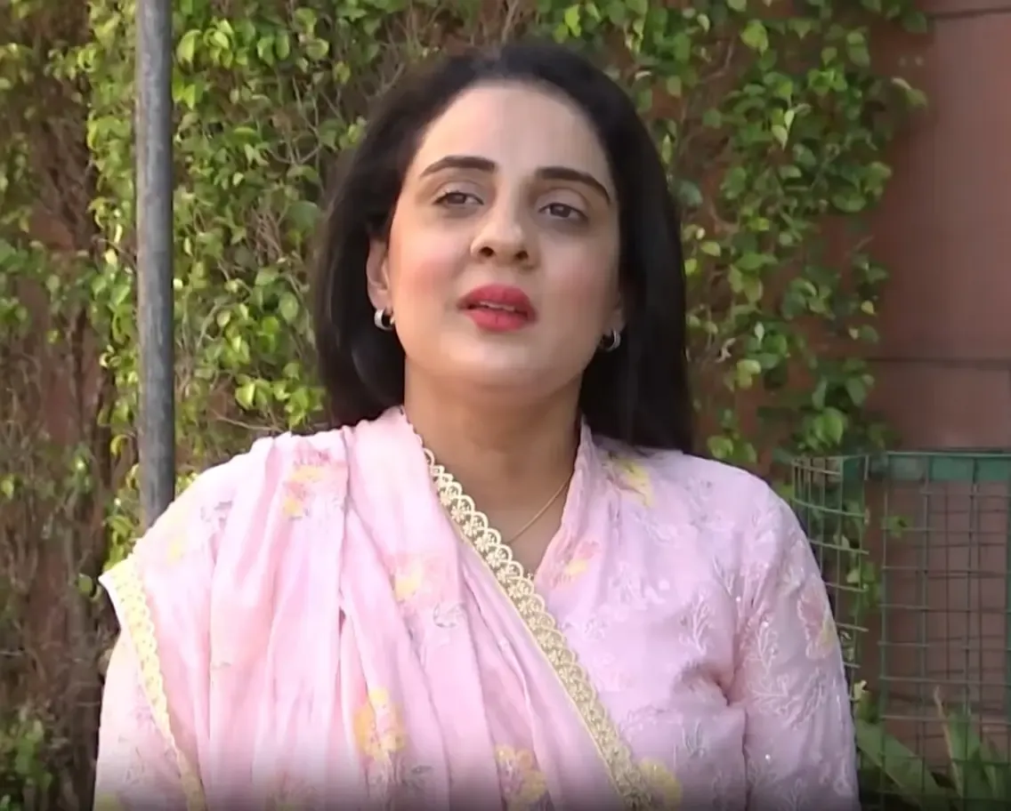 कौसर जहां का मौलाना रजवी को जवाब: इस्लाम की आड़ में दकियानूसी सोच की जगह नहीं