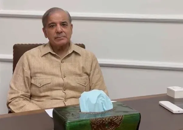 इस्लामाबाद PIMS अस्पताल अग्निकांड: 15 नवजातों की मौत, स्वास्थ्य सचिव निलंबित; PM शहबाज ने बनाई जांच समिति