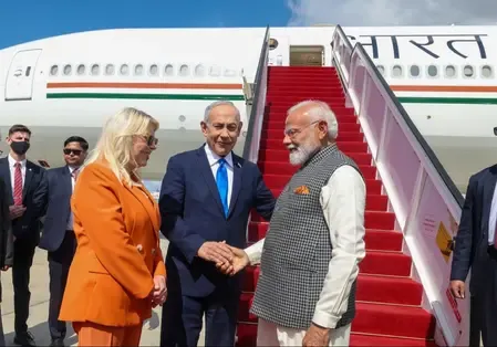 इजरायल में पीएम मोदी का ग्रैंड वेलकम, नेतन्याहू ने ड्रेस से जोड़ा बेहद खास कनेक्शन
