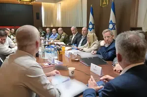 Netanyahu Leads Cabinet Meeting to Approve Gaza Hostage Release