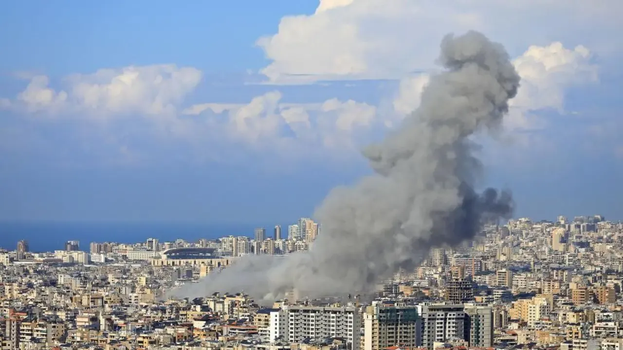 Israel Launches Strikes on Hezbollah Positions Amid Ceasefire Tensions