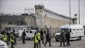 Israeli Authorities Move Palestinian Detainees Ahead of Planned Release in Gaza Ceasefire Agreement