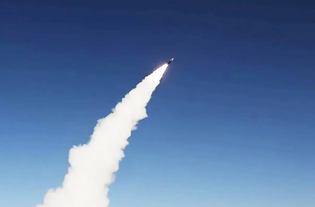 Israeli Forces Successfully Intercept Missile Launched from Yemen