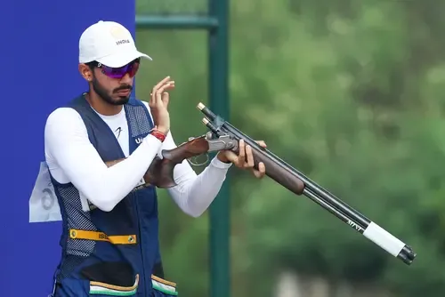 Olympians Naruka, Raiza, Mairaj lead India's 20-shooter squad at Almaty World Cup