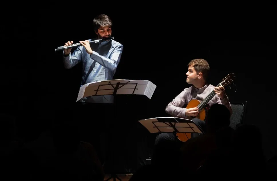 How Did Italian Musicians Honor Pandit Ravi Shankar's Masterpiece in Kochi?