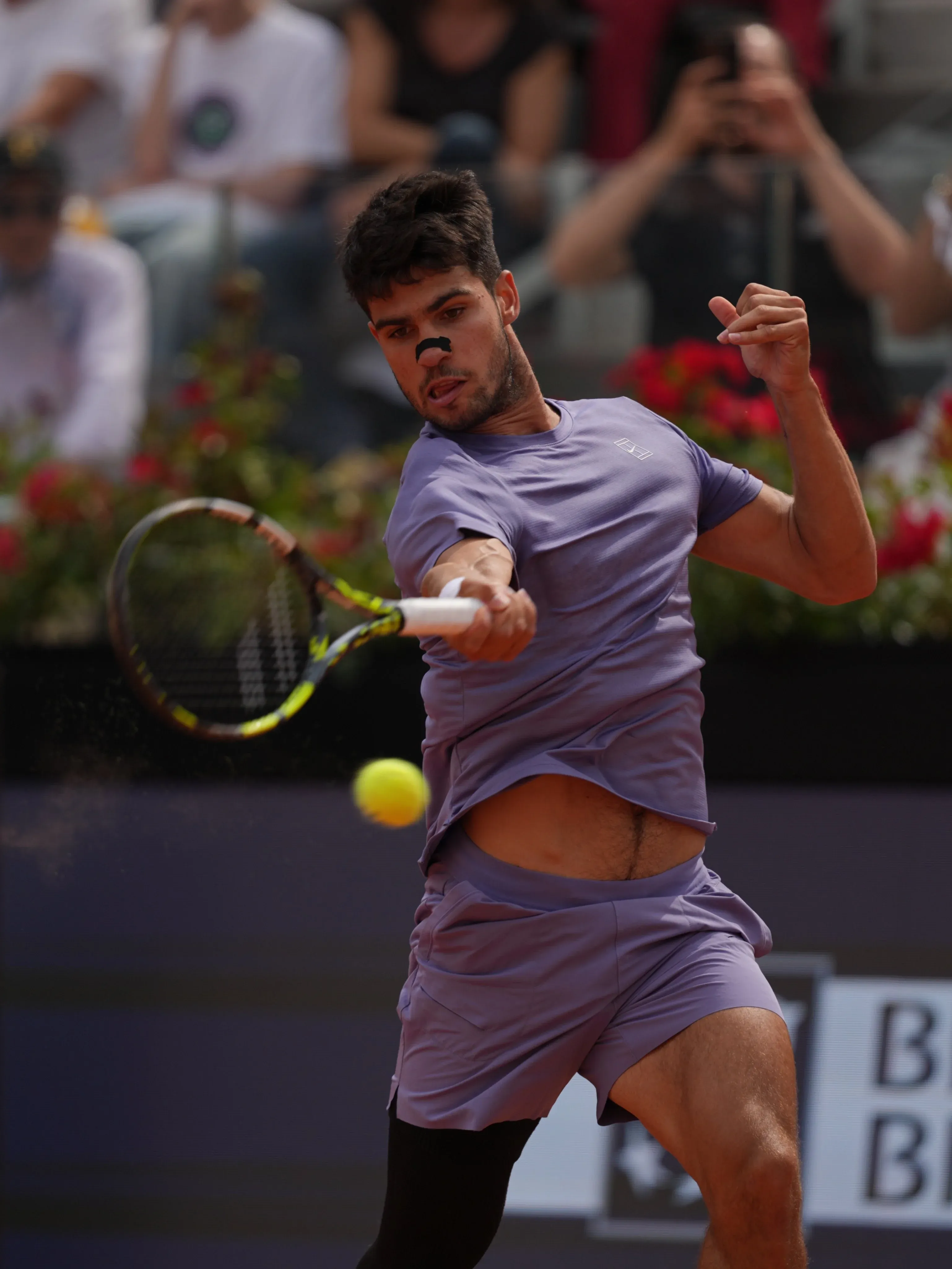 How Did Alcaraz Overcome Draper to Reach the Semifinals?